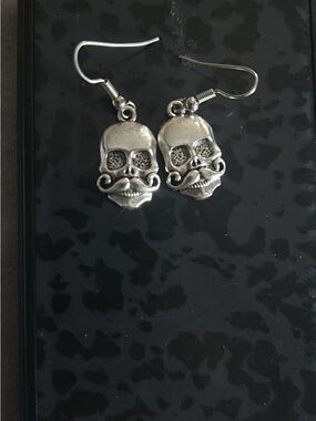 Silver Skull Mustache Dangle Earrings